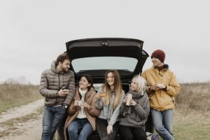front-view-group-friends-road-trip-break_23-2148375051 front-view-group-friends-road-trip-break_23-2148375051